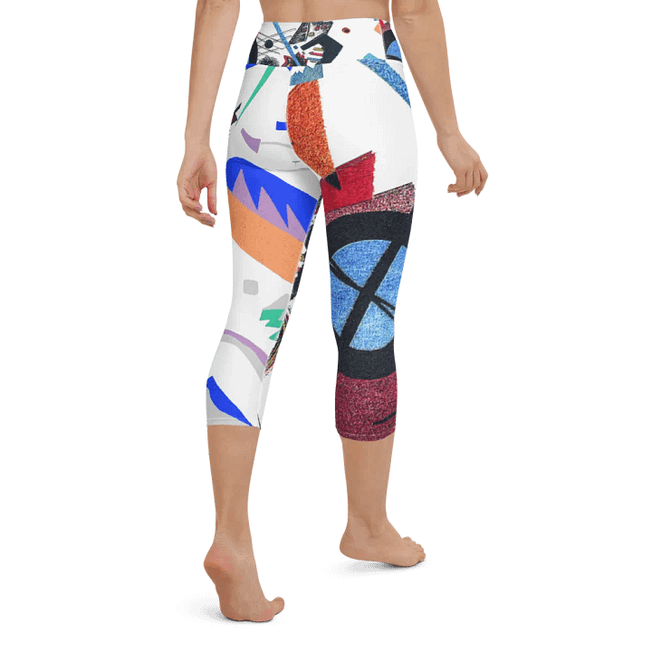 Abstract Lithographic Pattern Design Yoga Capri Legging - V1 product image (1)