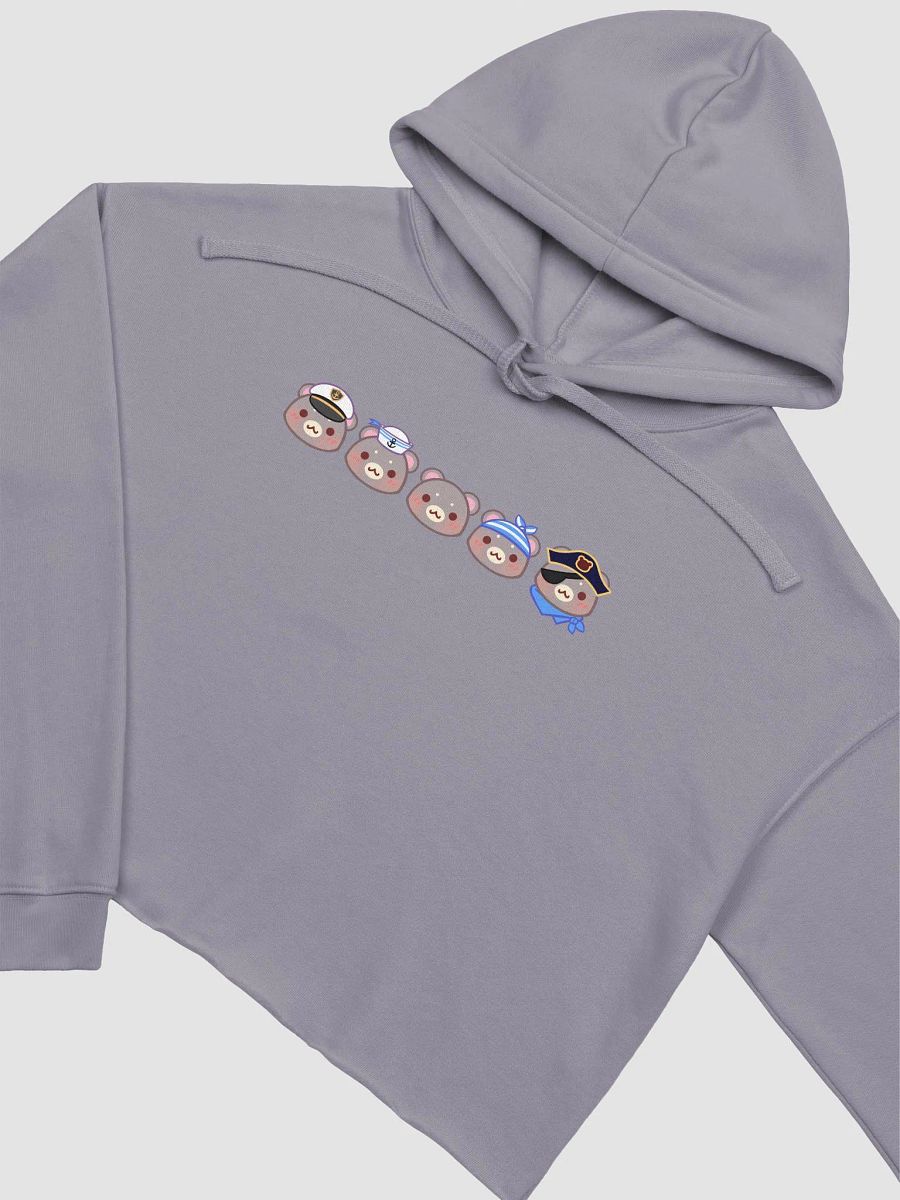'kuma at sea' Cropped kumabHoodie product image (10)