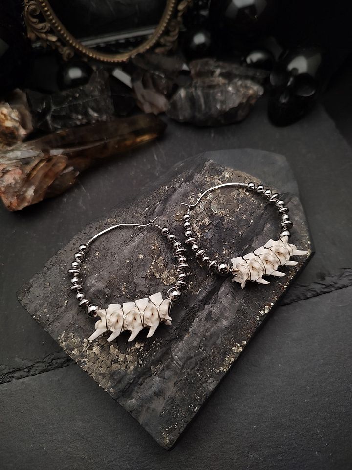 Earrings Bone Vault - Vert Flow III product image (1)