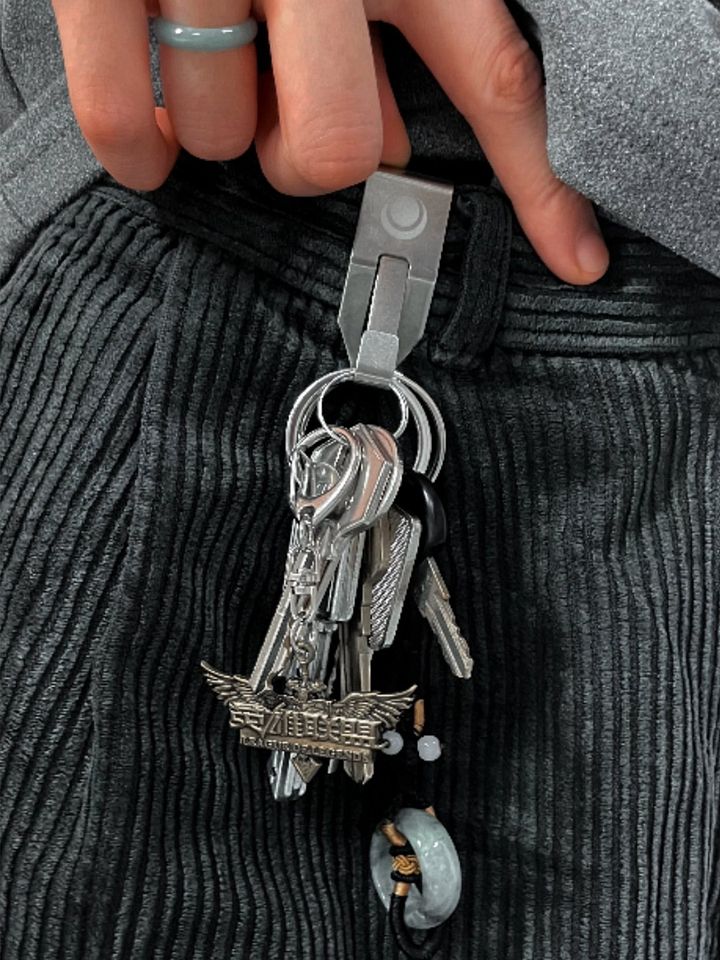 Lunari Belt Clip Carabiner product image (2)