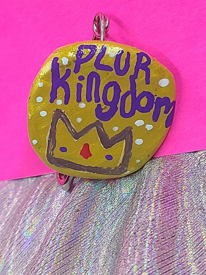 Crown PLUR Kingdom bottle Cap Pin product image (2)