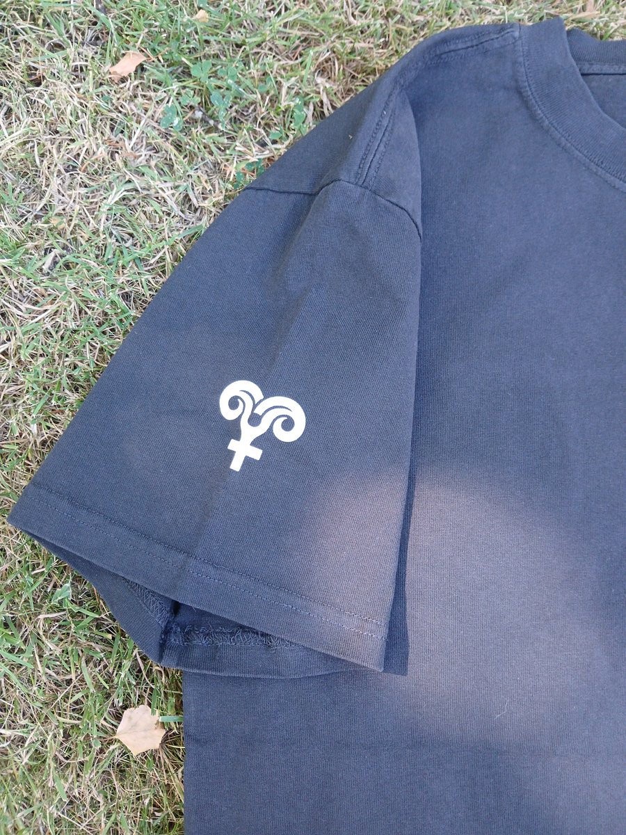 DEMONETTA Chains Tee product image (8)