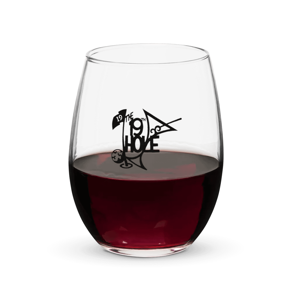 19Th Hole Wine Glass product image (5)