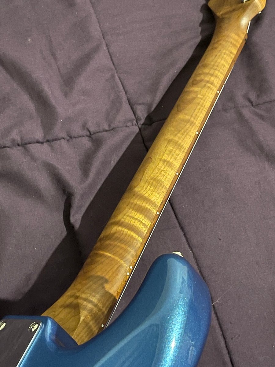 GD Guitars – Lake Placid Blue Hardtail Super S w/ GD Pickups Feral Fang Set product image (8)