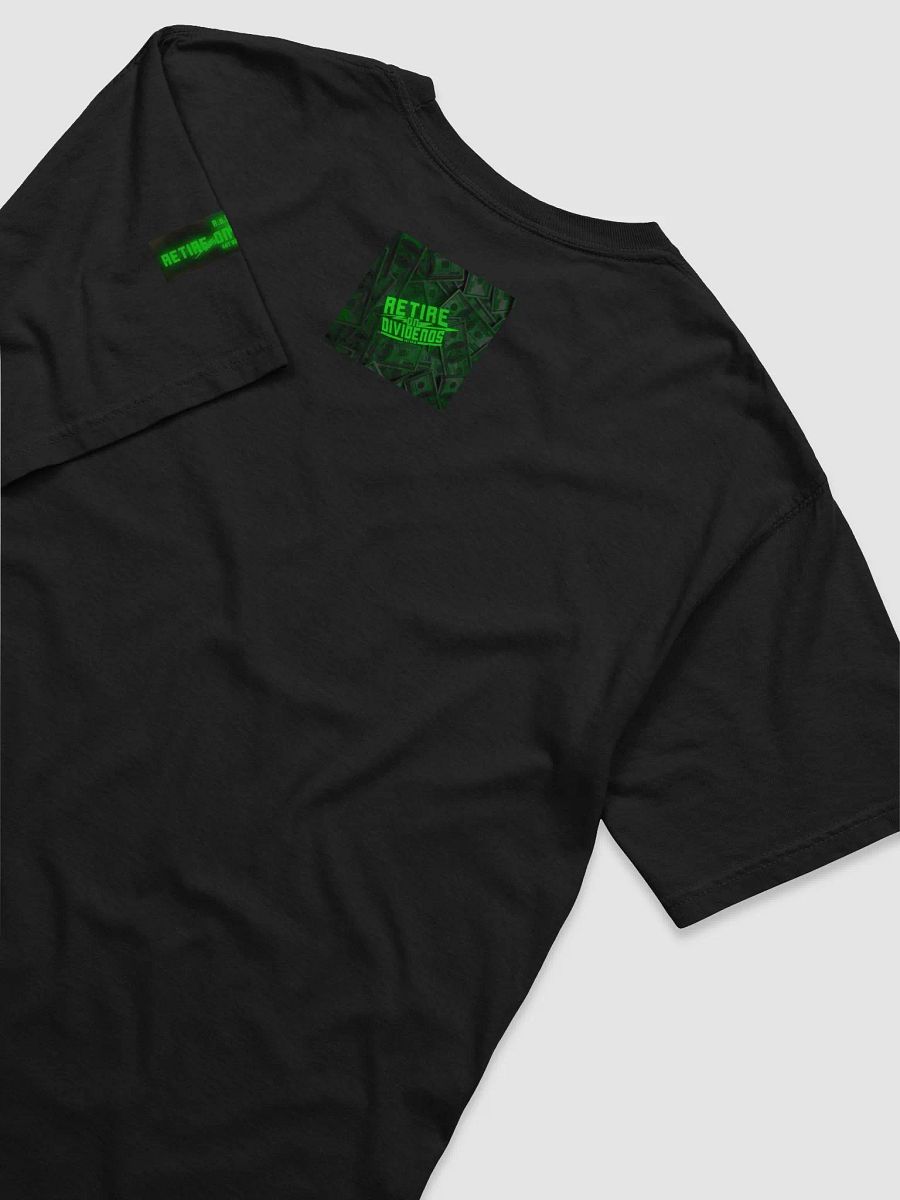 Retire on Dividends T-Shirt product image (7)