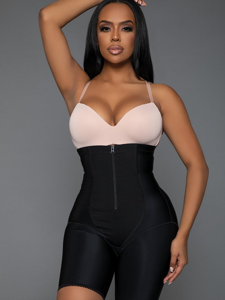 Feeling My Curves ! Black product image (1)