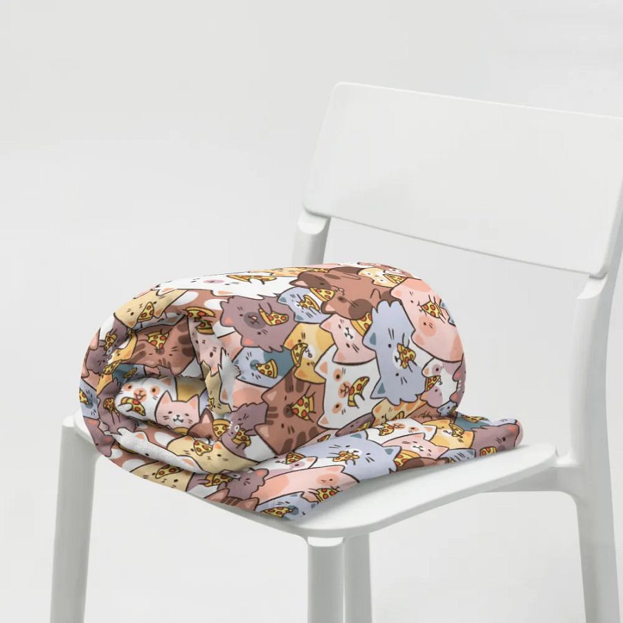 Whimsical Pizza Cats Throw Blanket product image (7)