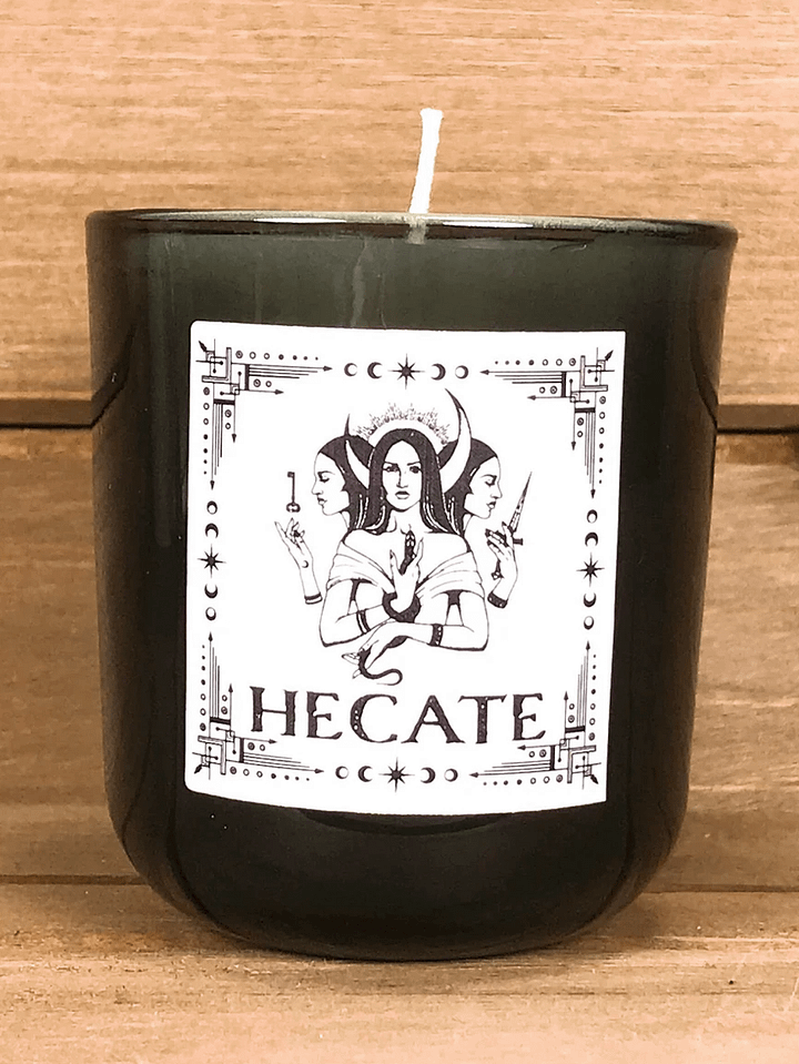 Hekate Candle product image (1)