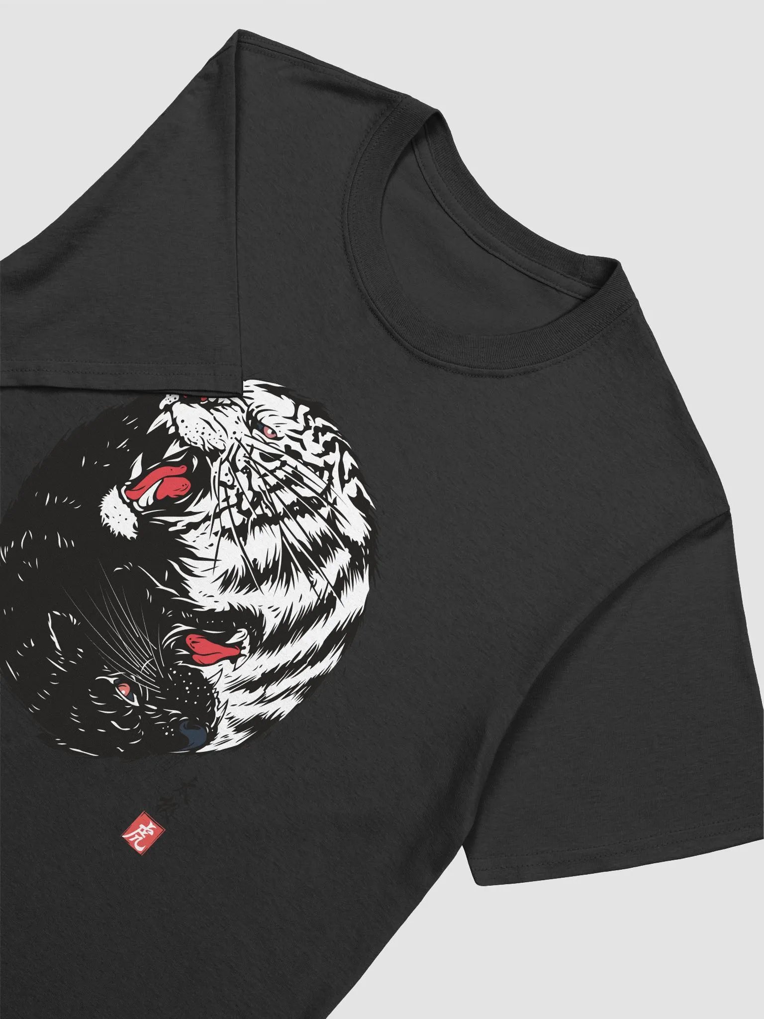 Yin & Yang Wildlife Unisex Tee product image (7)