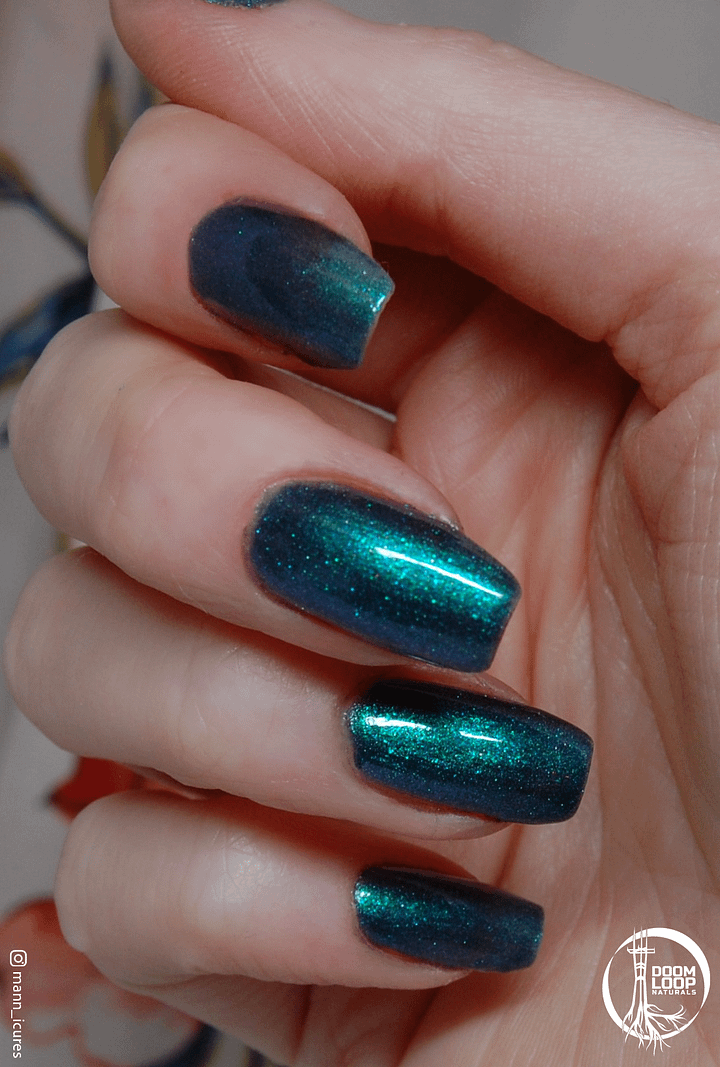 TEMPUS SERPENTIS - Shifty Blue-Green Nail Polish product image (2)