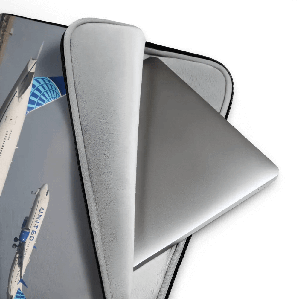 United Skies Laptop Sleeve product image (4)
