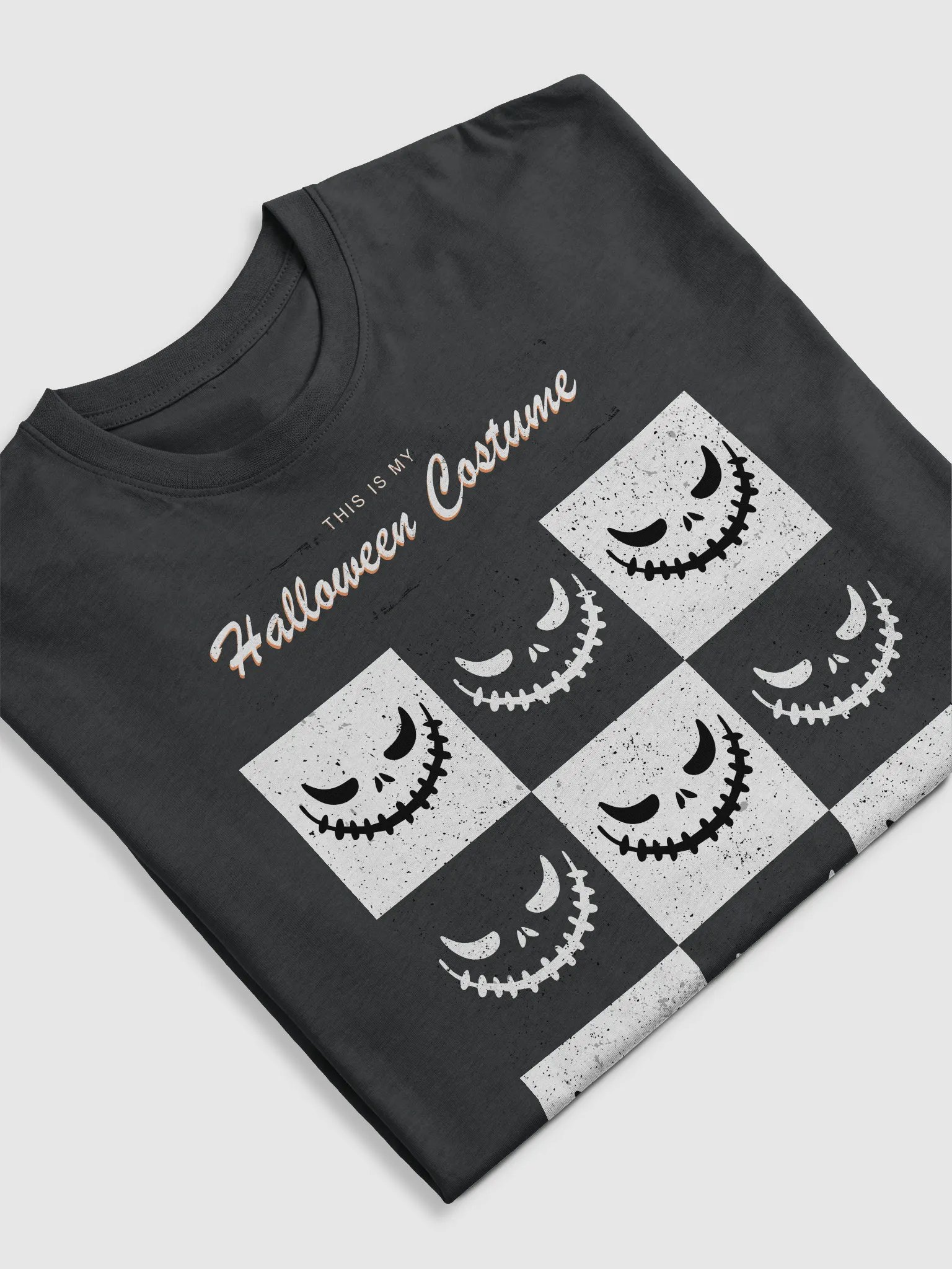 Grinning Halloween Faces Men's Tee product image (5)