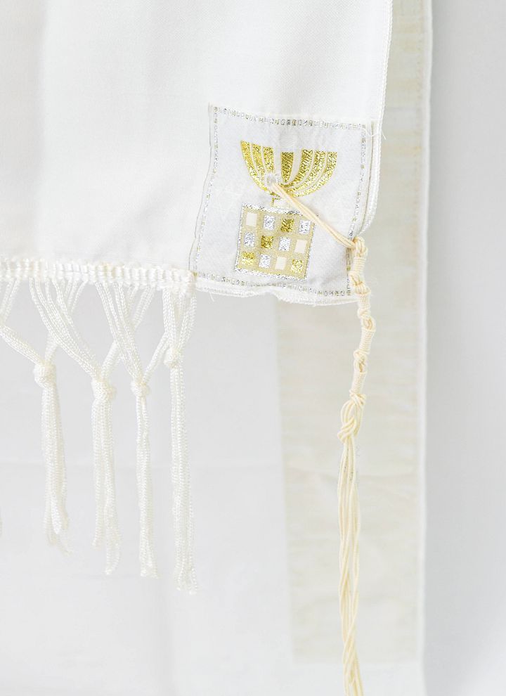 WHITE MENORAH -Small Tallit (Prayer Shawl) KIT product image (1)