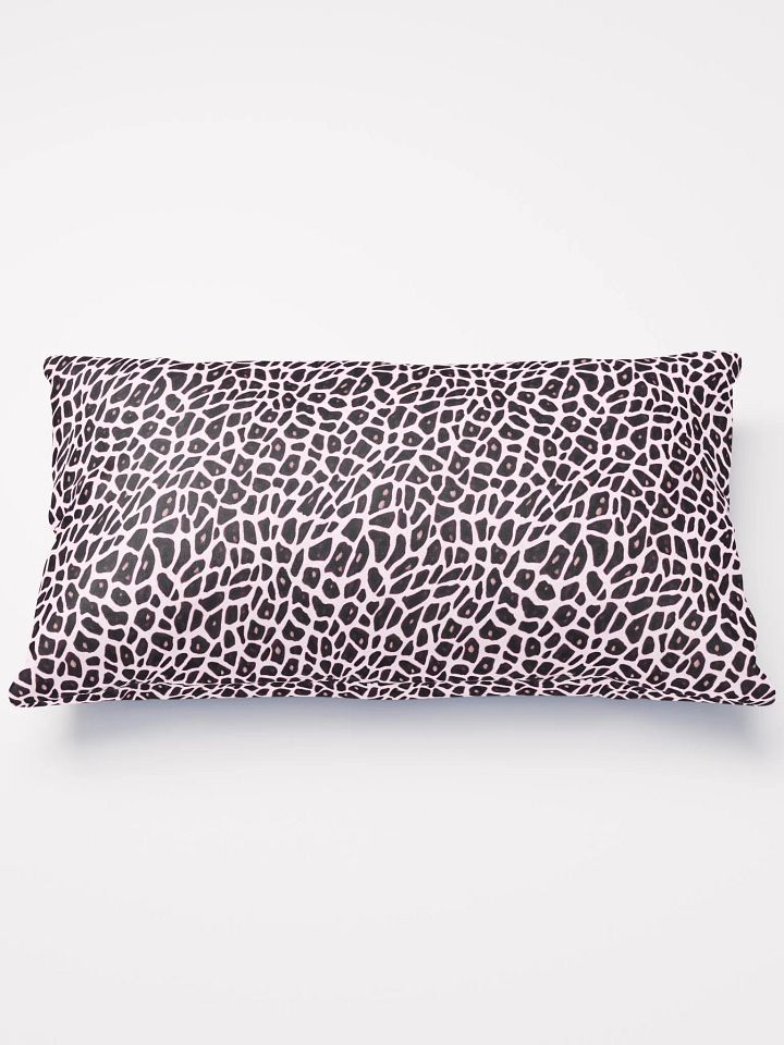 Pink Giraffe Pillow product image (1)