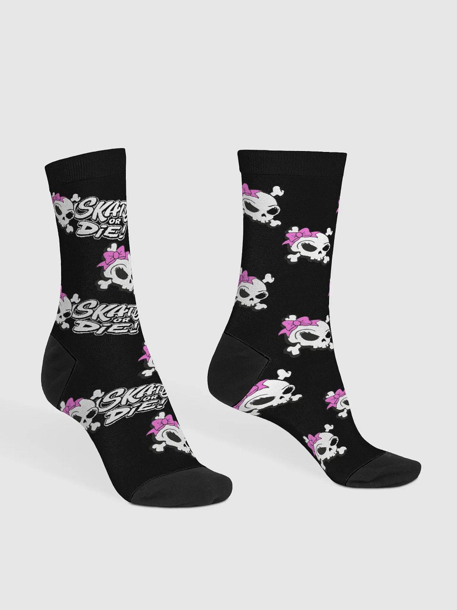 Skate Or Die! Crew Socks Women's product image (4)