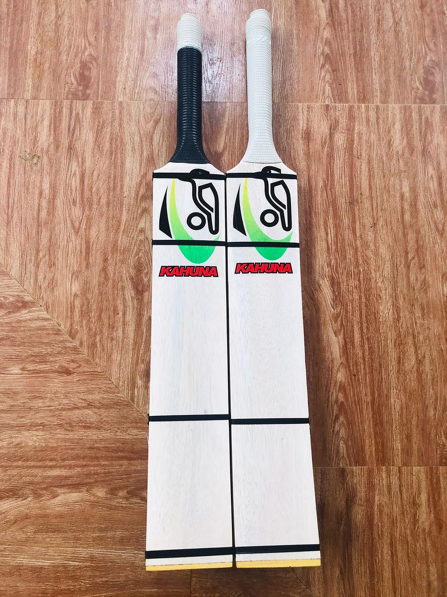 Epic Thunderbolt: Sri Lankan Masterpiece - Hard Tennis Ball Cricket Bat (MRI) product image (7)