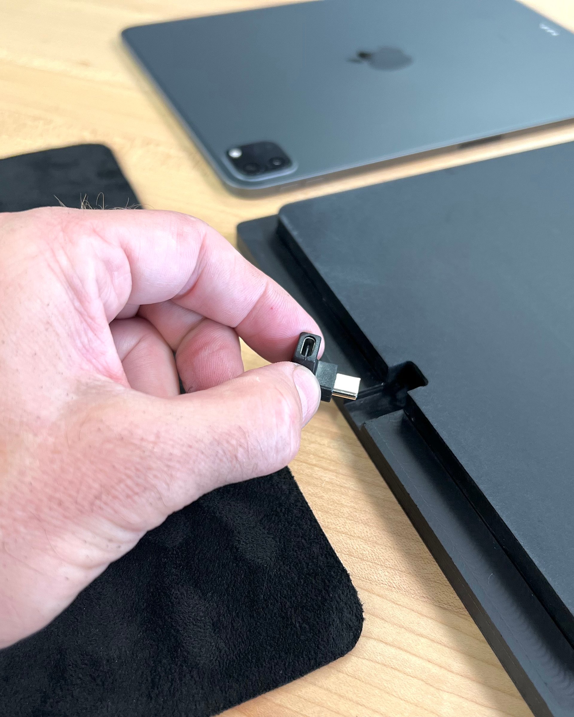 iPad Air, 11-Inch, Gen 6 and 7 - SIDE SLIDER Dash Kit product image (6)