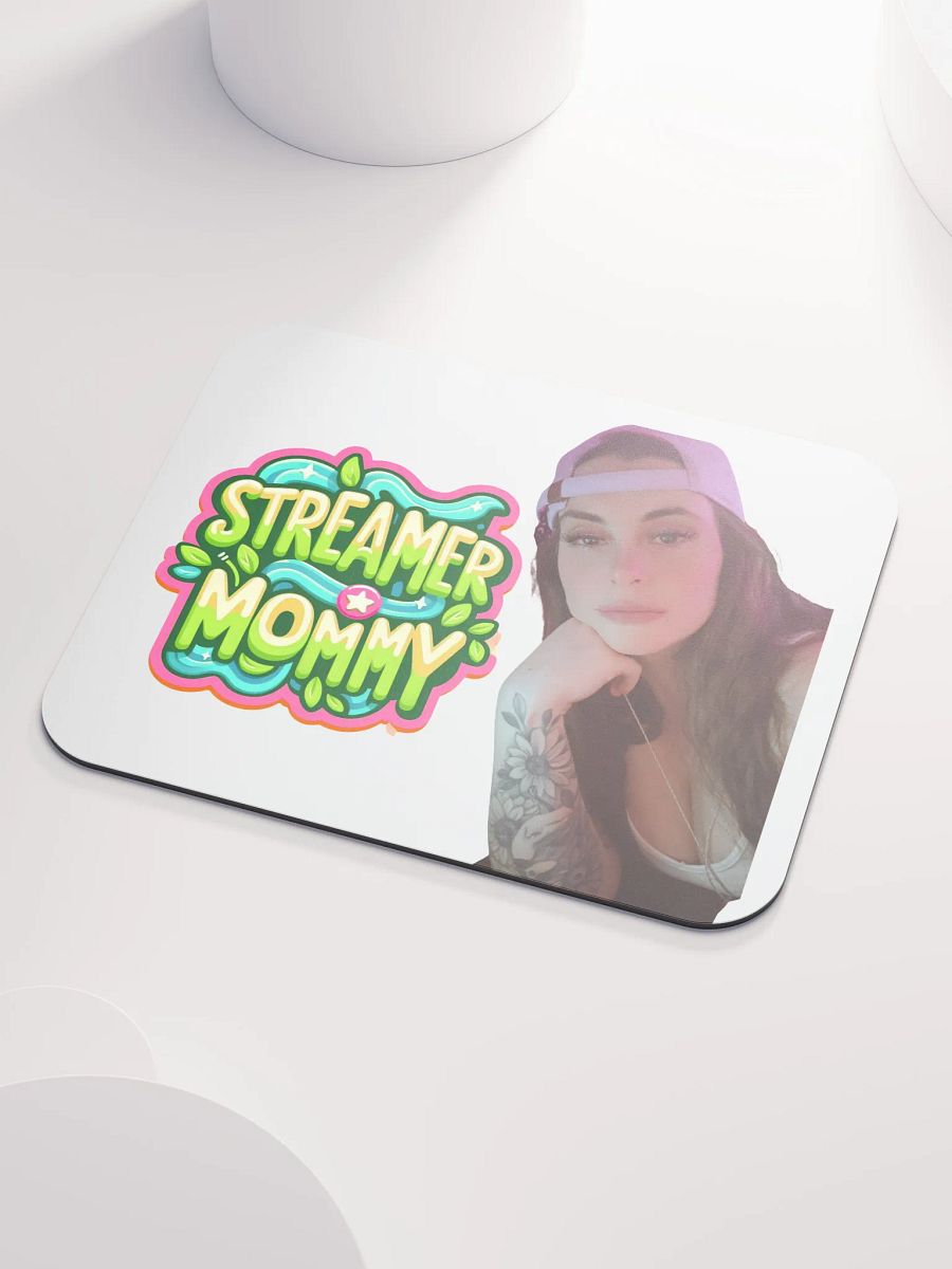 STREAMER MOMMY KILLA EMILY FACE MOUSEPAD product image (3)