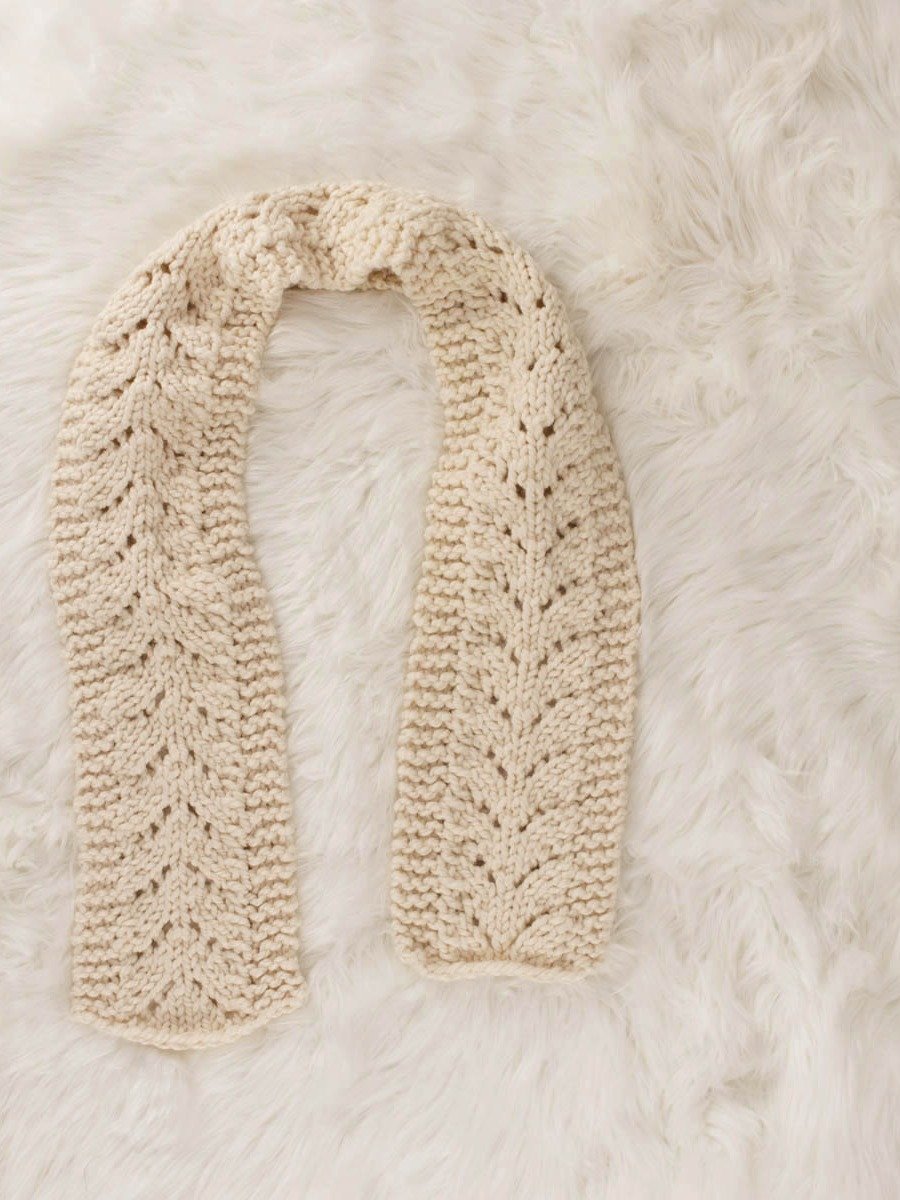 Chunky Lace Scarf Knitting Pattern - Caring product image (1)
