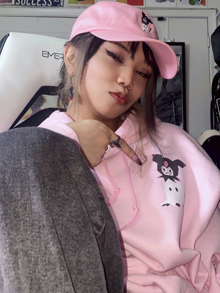 ♥Kuromikyu Sweater♥ product image (2)