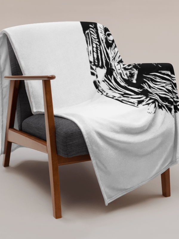 N.U.E. Signature Throw Blanket product image (4)
