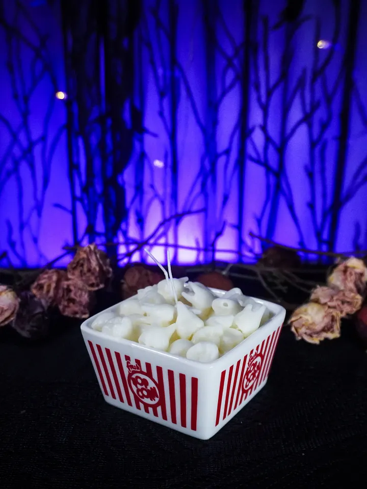 Popcorn Teethcup Candle product image (2)