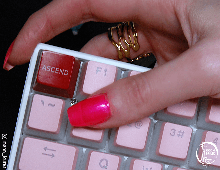 SUPERUSER - Very Neon Pink Nail Polish product image (4)
