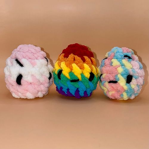 Egg? Easter? Easter egg! 
Free pattern dropping this weekend on my website!

#crochet #amigurumi #easter #eastereggs #creativ...