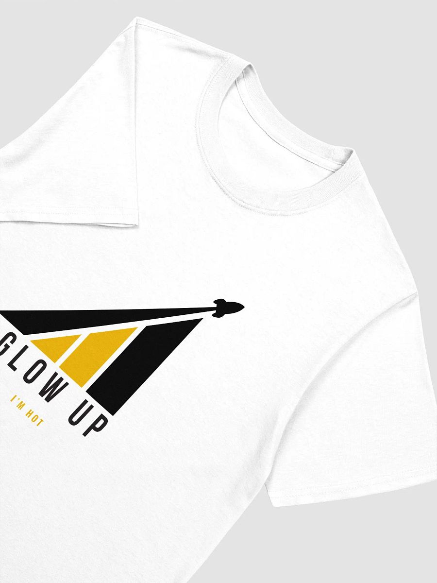 Glow Up I’m Hot Graphic Tee – Minimalist, Bold, and Confidence-Boosting Statement Shirt product image (15)