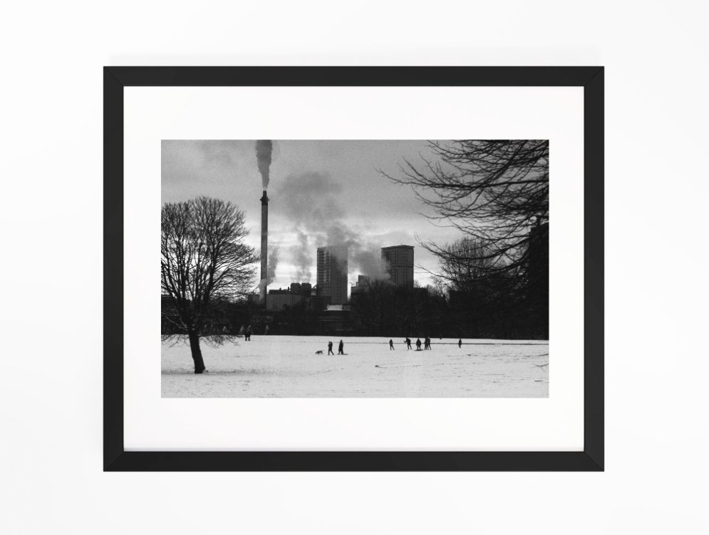 Glasgow Framed Print product image (1)