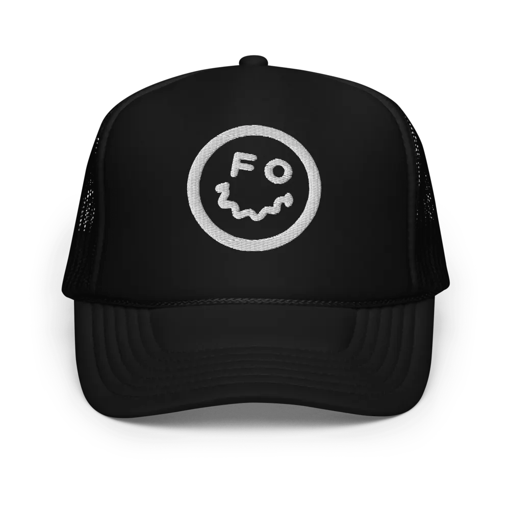 FREAK ON Smile Trucker Hat product image (1)