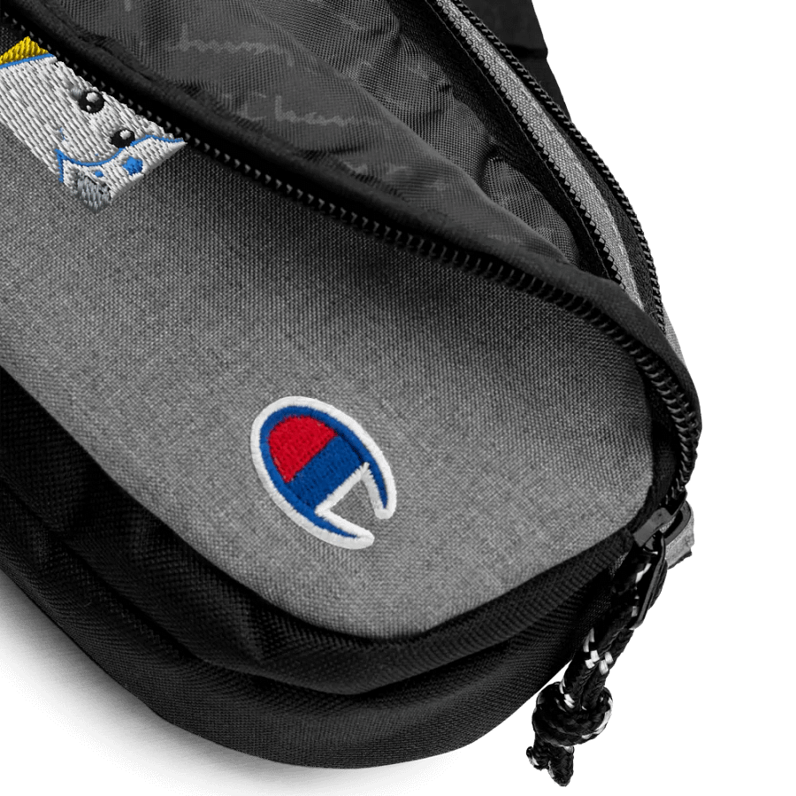 King_armani00 Fanny Pack product image (12)