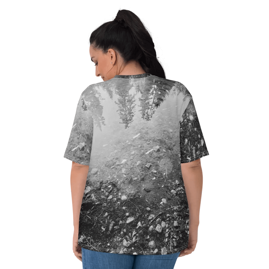 Take a mental break and recharge your batteries. Women's T-shirt product image (6)