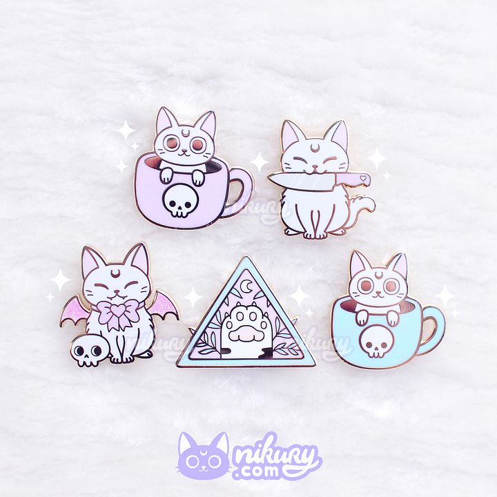 White Meowgic | Mint Mug Cat Enamel Pin product image (2)
