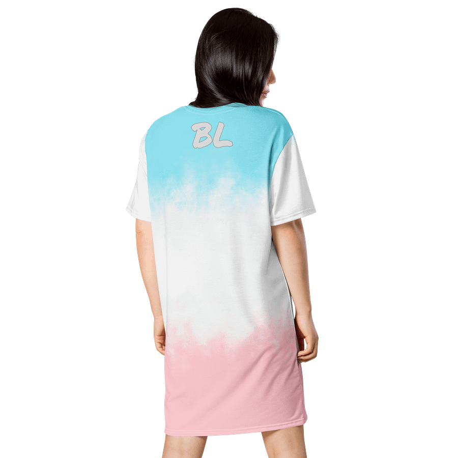 Be Lovely Butterfly All-Over T-Shirt Dress Women Pink and Blue Gradient product image (2)