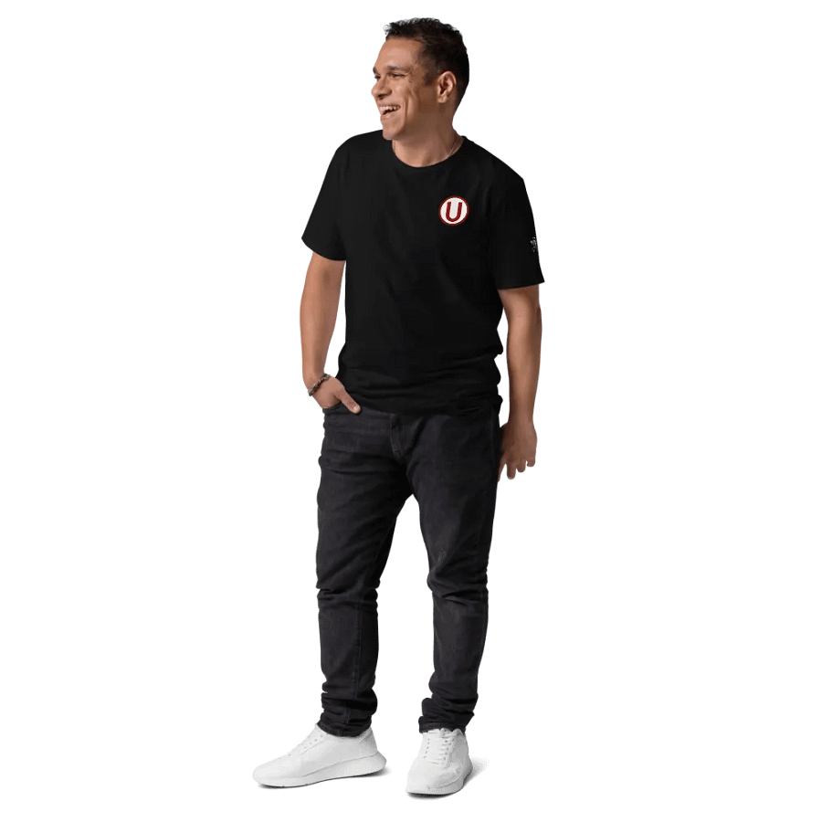 Camiseta orgánica con logo de Universitario de Deportes product image (8)