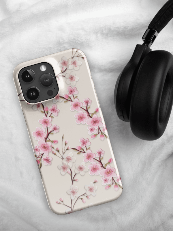 SAKURA SPRING COTTAGE Snap Case product image (2)