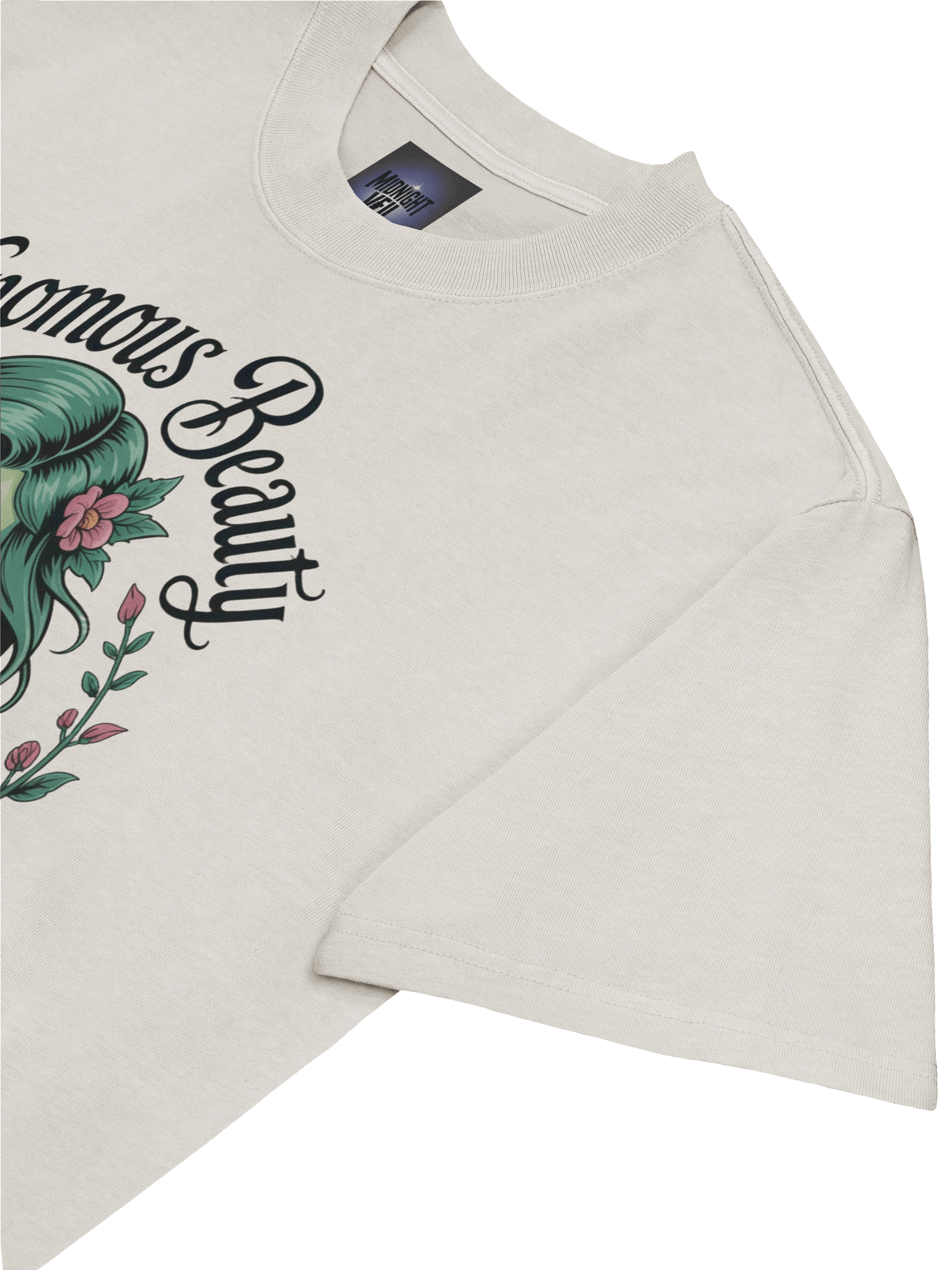 Venomous Beauty: Poison Ivy Thorned Temptation Oversized Faded Unisex T-Shirt product image (7)