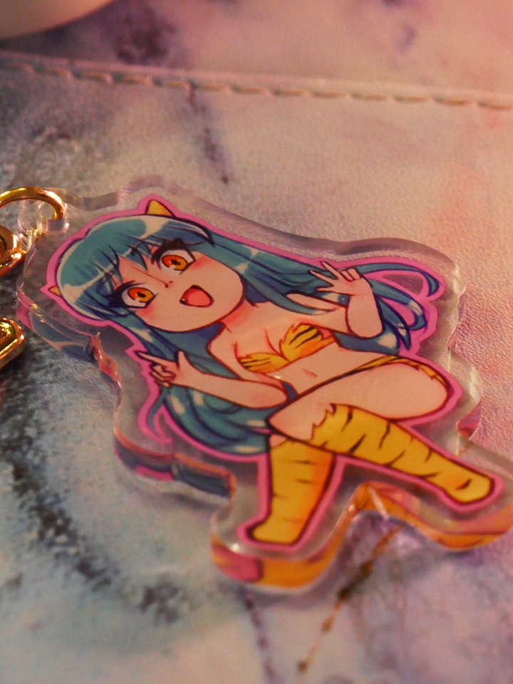 Lum Keychain and goodies product image (1)
