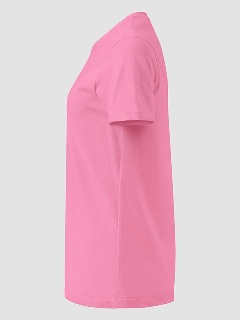 Photo showing Gildan Women's Basic Softstyle T-Shirt 