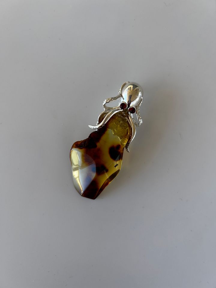 Baltic Amber 925 Sterling Silver Octopus Pendant product image (1)