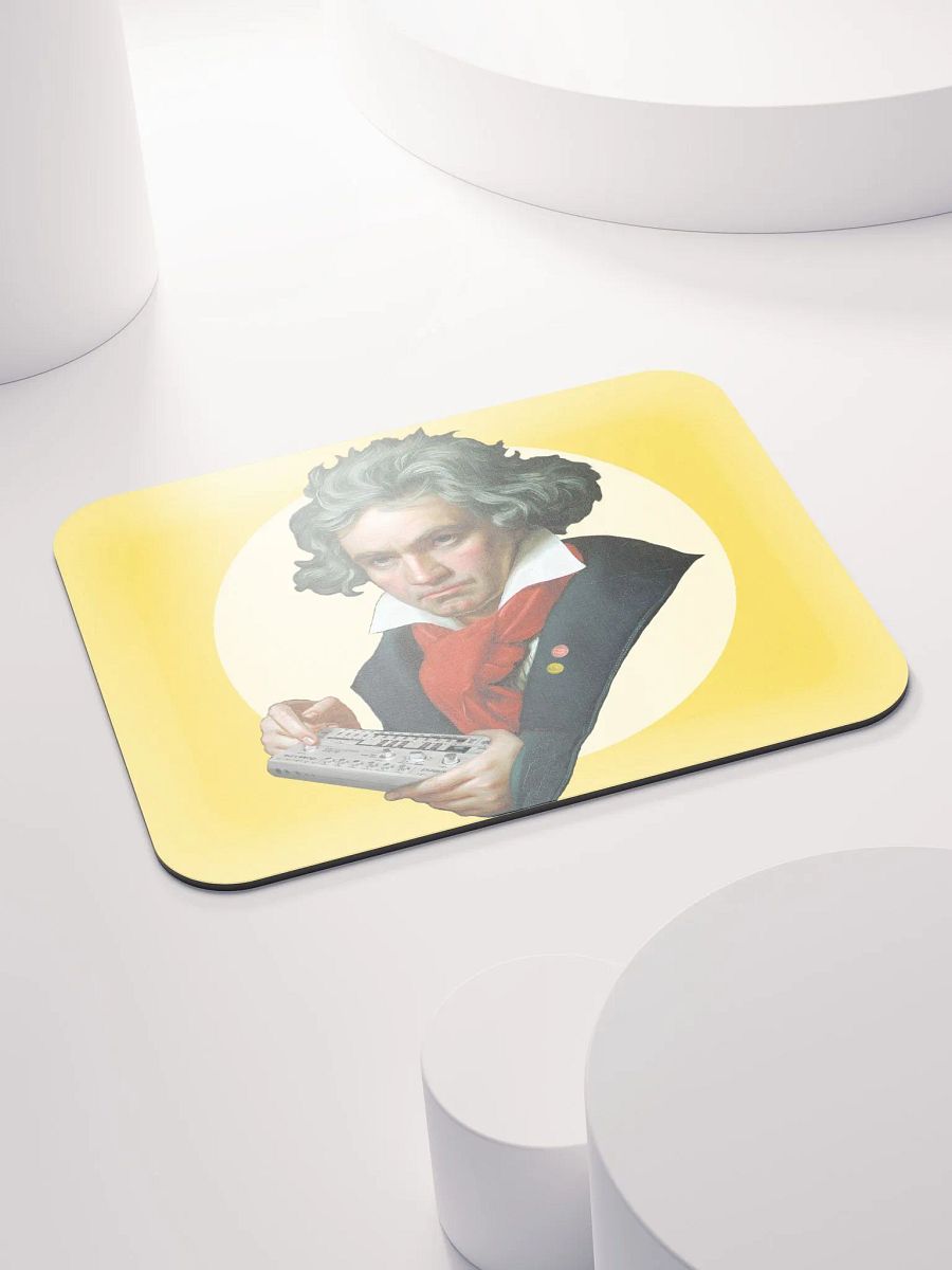 Roland van Beethoven by Frank Fonik (TB 303), EDM Techno Classic Mouse Pad product image (7)