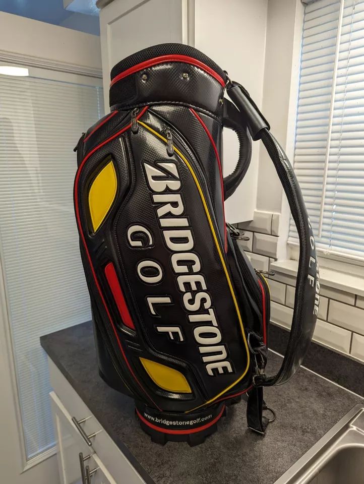 BRIDGESTONE GOLF B330 J715 Black/Red/Yellow Staff Golf Bag ⛳ Raincover Included product image (1)