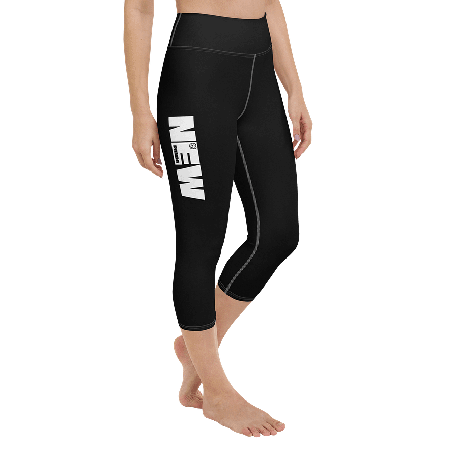 new PANDA 90s Capri Yoga Leggings product image (2)