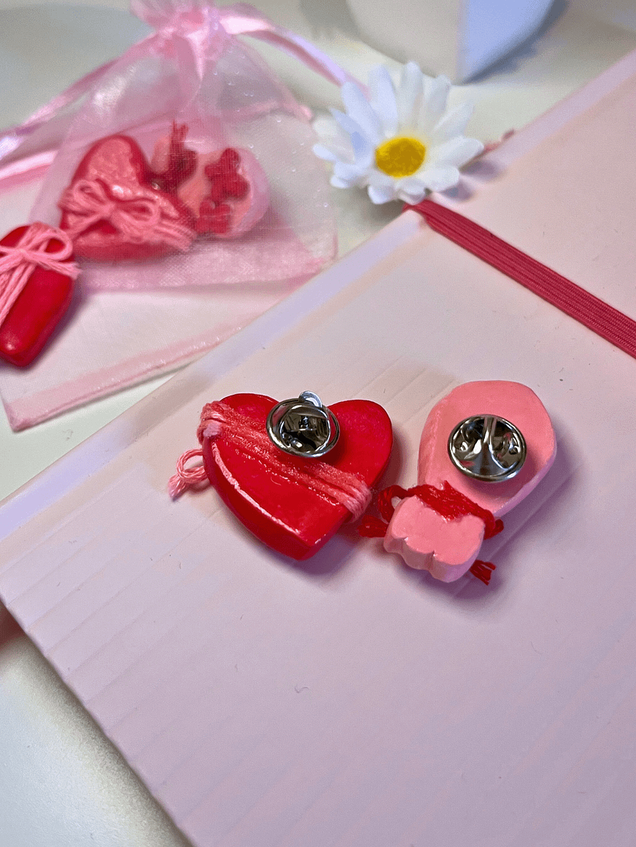 Heart & Bouquet Pins Combo product image (2)