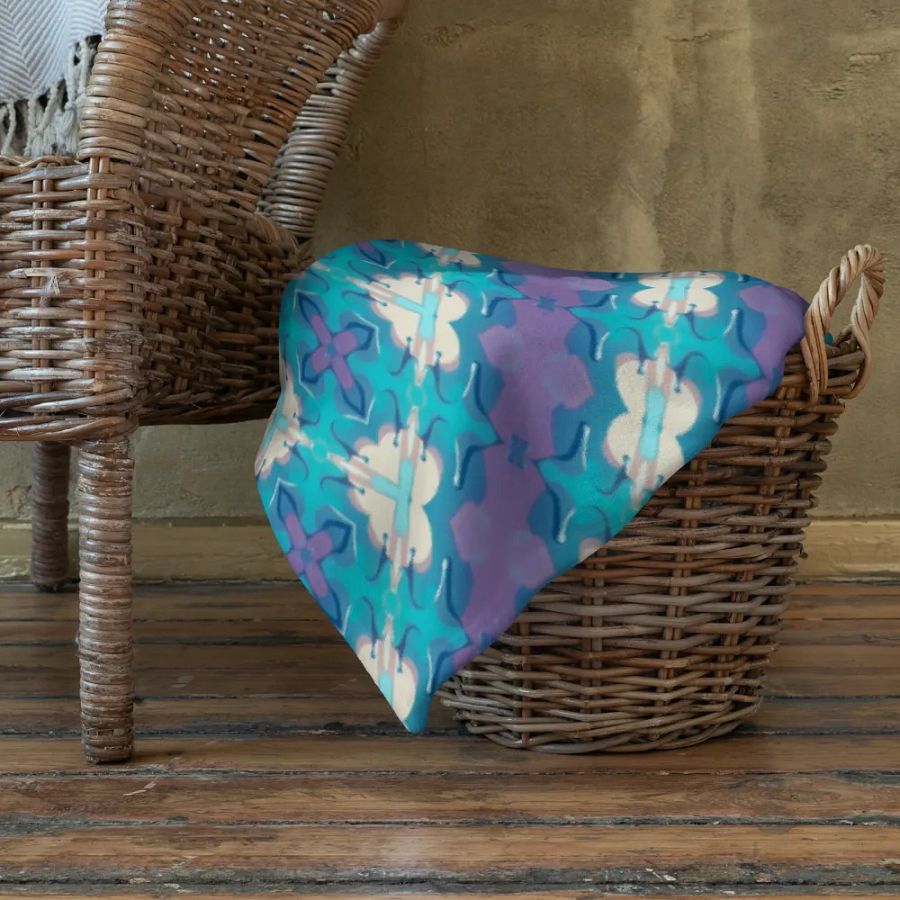 Hearts & Crosses Throw Blanket product image (11)