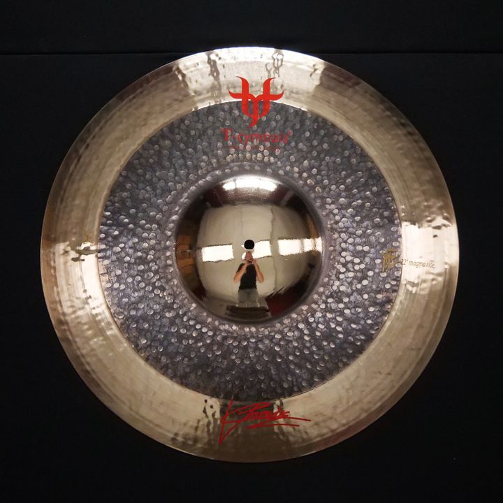 T-Cymbals - Kevin Paradis Signature Line - Magma Ride 22 product image (1)