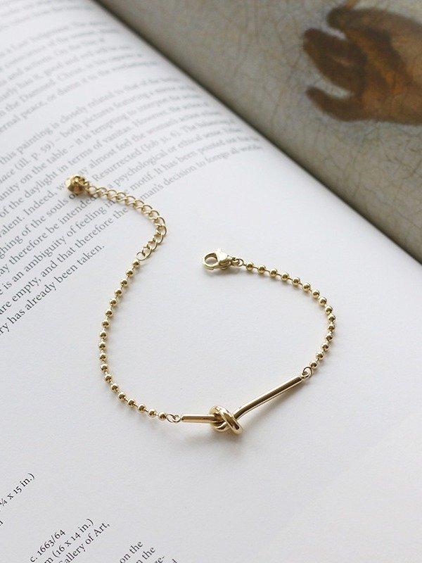Knotted rope Bracelet | 18K Gold Plated product image (2)