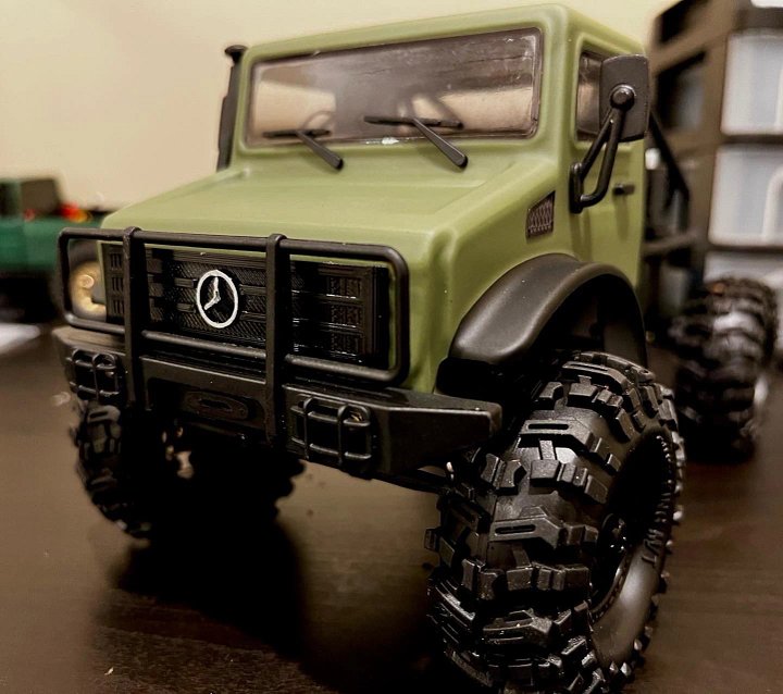 HobbyPlus Trail Hunter Unimog Grill product image (1)