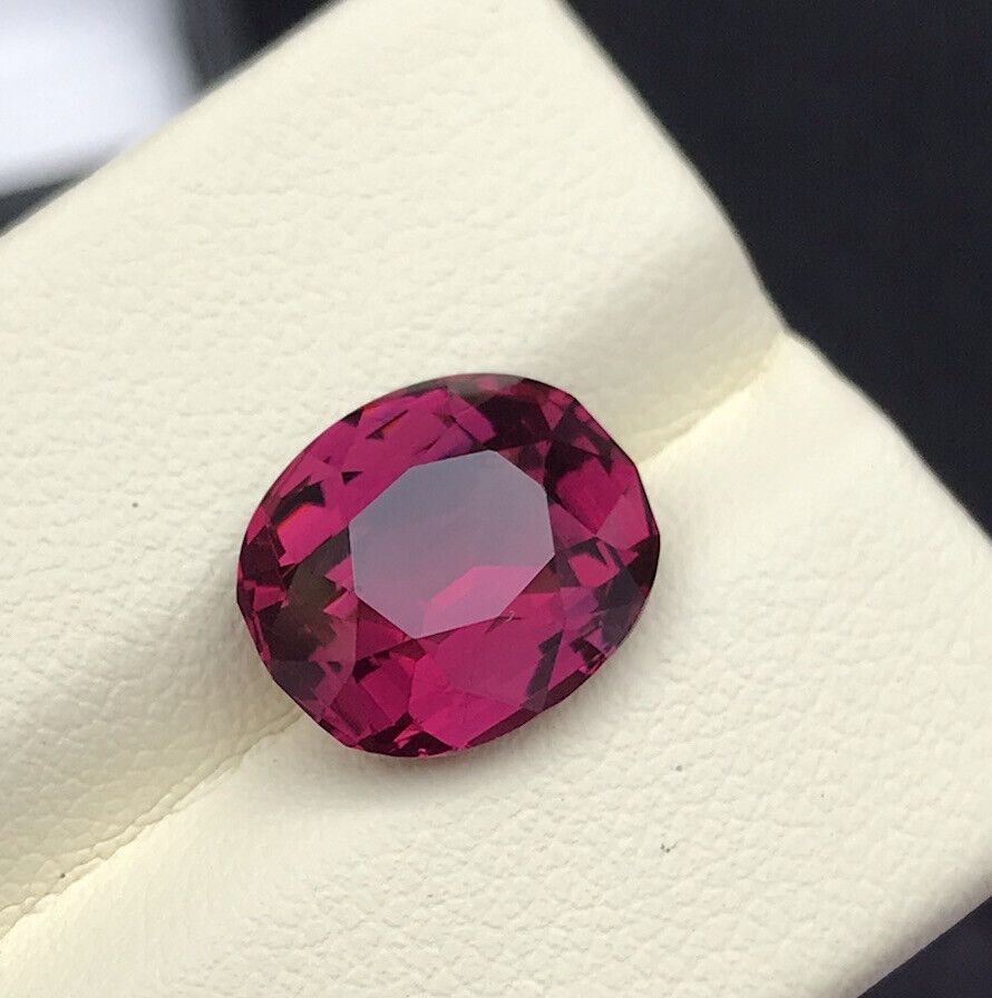Garnet Precious Quality Stone, Pyrope Almandine Garnet Stone, Red Garnet Crystal product image (7)